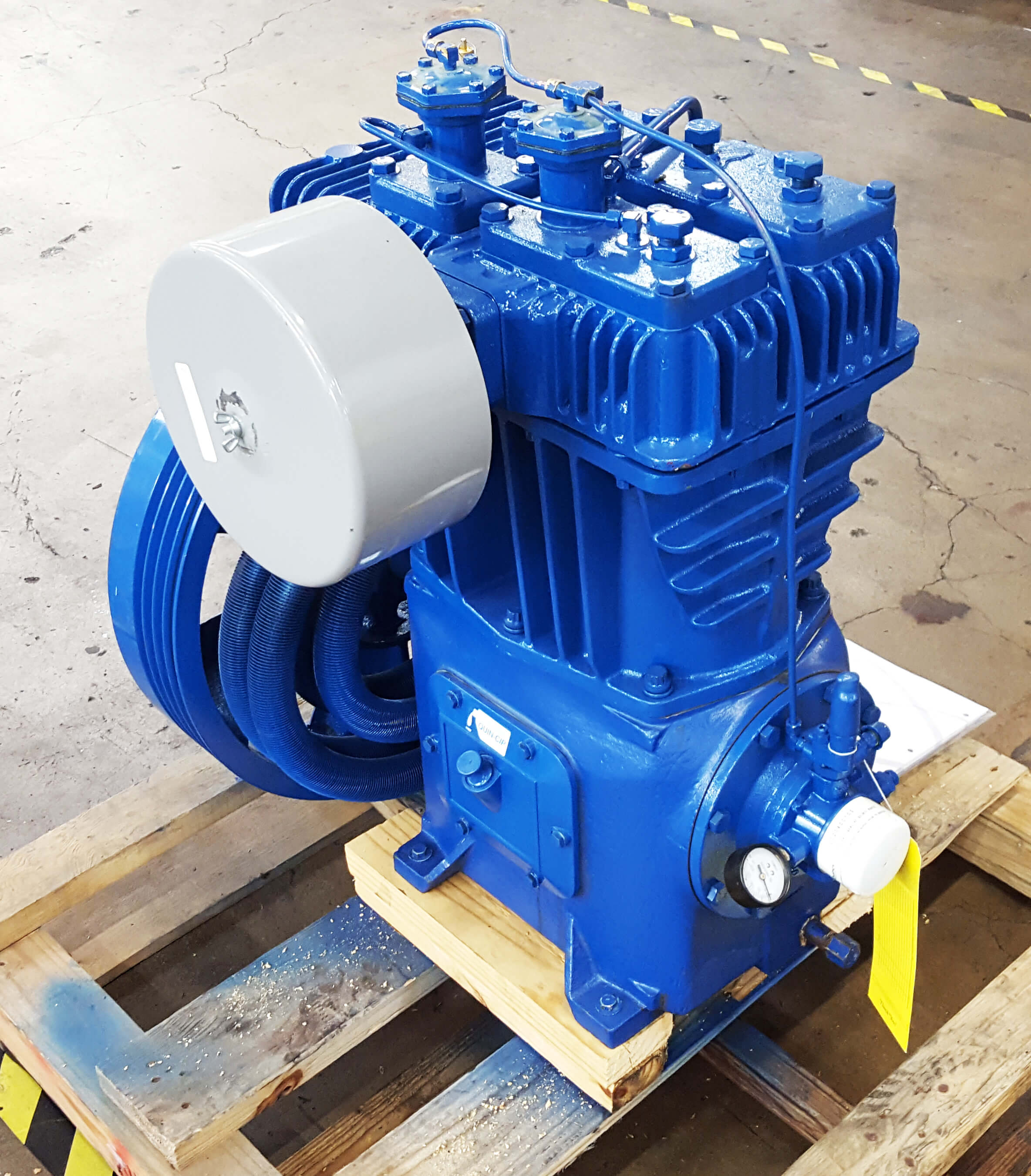 Quincy QU390LVD Piston Compressor